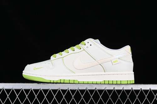 【330】[KK0517-008]-[SB DUNK LOW APPLE GREEN/OFF WHITE]-[WOMAN:36-39]-[MAN:40-45]