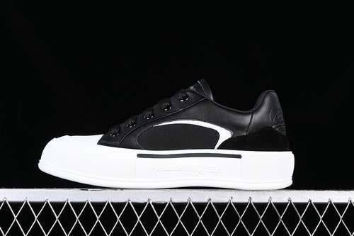 【460】[W4PQ11070]-[ALEXANDER MCQUEEN 2023 WHITE/BLACK]-[WOMAN:35-39]-[MAN:40-44]