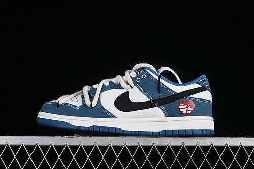 【330】[DV0834-101]-[DUNK LOW SB SUMMIT WHITE/INDUSTRIAL BLUE]-[WOMAN:36-39]-[MAN:40-46]