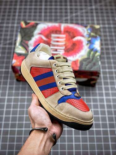 【550】[GU*CCI DISTRESSED SCREENER SNEAKER KHAKI/BLUE/RED]-[WOMAN:35-39]