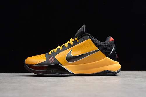 【390】[386429-701]-[ZOOM KOBE 5 BRUCE LEE DL SL./BLCK-MTLLC SLVR-CMT]-[MAN:39-46]