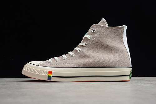 【240】[165621C]-[CHUCK TAYLOR ALL STAR 70S HIGH GREY/GREY/BLACK]-[WOMAN:35-39]-[MAN:40-44]