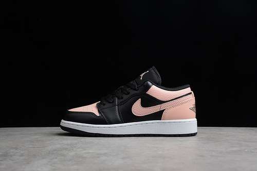 [553560-034]-[CJ AIR JORDAN 1 LOW CRIMSON TINT BLACK/HYPER PINK/WHITE]-[WOMAN:35.5-40]