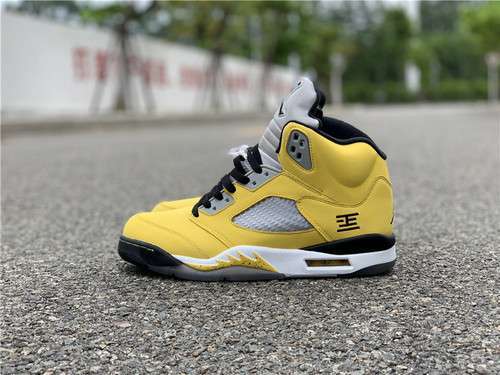 【450】[454783-701]-[AIR JORDAN 5 RETRO T23 TOKYO VRSTY MZ/ANTHRCT-WLF GRY BLK]-[MAN:40-47.5]