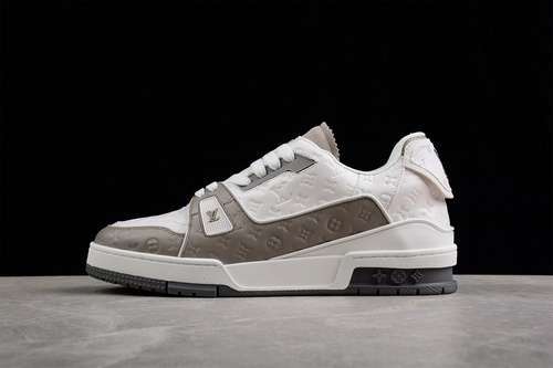 【700】[L*V TRAINER LOW SNEAKER WHITE/WHITE/GREY]-[WOMAN:35-39]-[MAN:40-45]