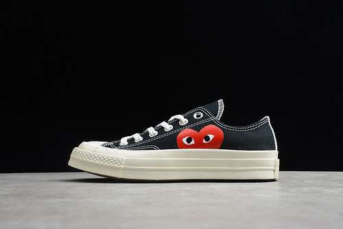 【250】[150206C]-[CJ CHUCK TAYLOR 70 X COMME DES GARCONS PLAY LOW BLACK/RED]-[UNISEX:35-44]
