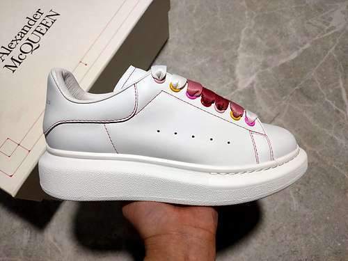 【580】[ALE*XANDER MCQUEEN WHITE/WHITE/RED]-[WOMAN:35-39]