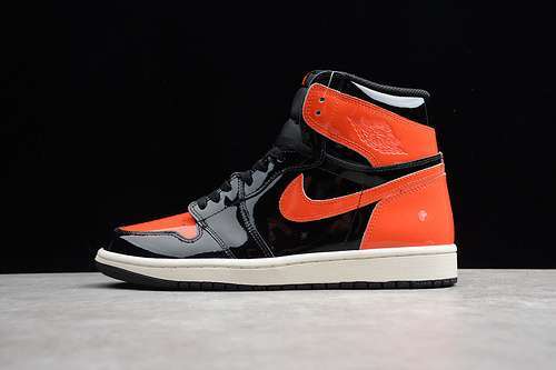 [116-114-125]-[555088-028]-[AIR JORDAN 1 RETRO HIGH OG BLACK/PALE VANILLA-STARFISH]-[MAN:40.5-45]
