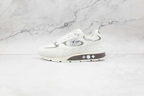 【580】[L*V RUN AWAY DADSHOES WHITE/WHITE/LIGHT GREY]-[WOMAN:35-39]-[MAN:40-45]