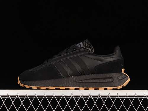 【300】[HR1422]-[RETROPY E5 SHOES CORE BLACK/CORE BLACK/GUM]-[MAN:39-45]