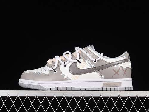 【380】[DJ6188-003]-[DUNK LOW SB ESS WHITE/NEUTRAL GREY]-[WOMAN:36-39]-[MAN:40-46]