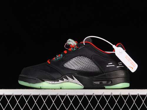 【320】[DM4640-036]-[CLOT X AIR JORDAN 5 RETRO LOW JADE BLACK/CLASSIC JADE/FIRE RED/METALLIC SILVER]