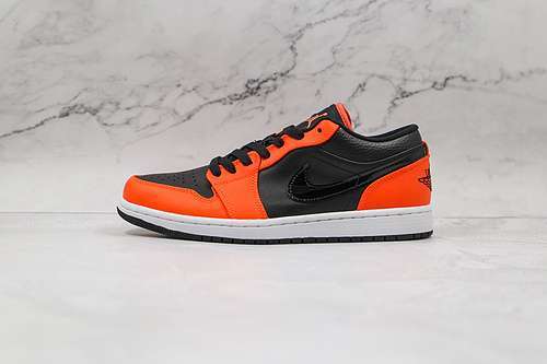 【340】[CK3022-008]-[AIR JORDAN 1 LOW SE BLACK/TURF ORANGE/WHITE]-[MAN:40-46]