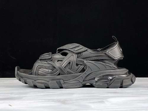 【580】[OK BA*LEN*CIAGA TRACK 4.0 SANDALS]-[WOMAN:35-39]-[MAN:40-45]
