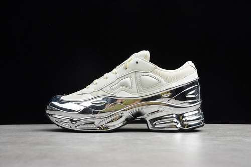 【550】[EE7945]-[RAF SIMONS X OZWEEGO MIRRORED CREAM WHITE/SILVER METALLIC/SILVER METALLIC]