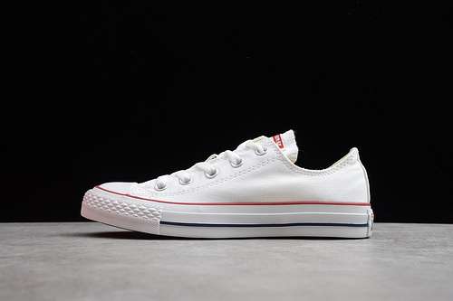 [42-40-48]-[101000]-[CHUCK TAYLOR ALL-STAR LOW TOP WHITE/WHITE]-[WOMAN:35-39]-[MAN:40-44]