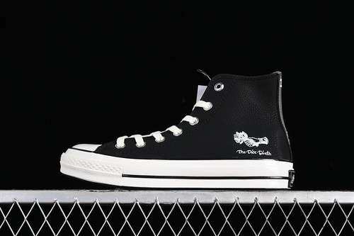 【240】[A09884C]-[DUNGEONS &amp; DRAGONS X CHUCK TAYLOR ALL STAR HIGH D20 DICE BLACK/EGRET/GREY]-[