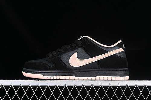 【300】[BQ6817-010]-[DUNK LOW SB BLACK CORAL BLACK/WASHED CORAL-BLACK]-[WOMAN:36-39]-[MAN:40-45]