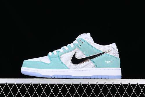 【370】[FD2562-400]-[APRIL SKATEBOARDS X DUNK LOW SB TURBO GREEN/METALLIC SILVER/TURBO GREEN]