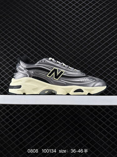 270 New Balance 2000 series returns to ALD x New Balance co branded thick soled height increasing ve
