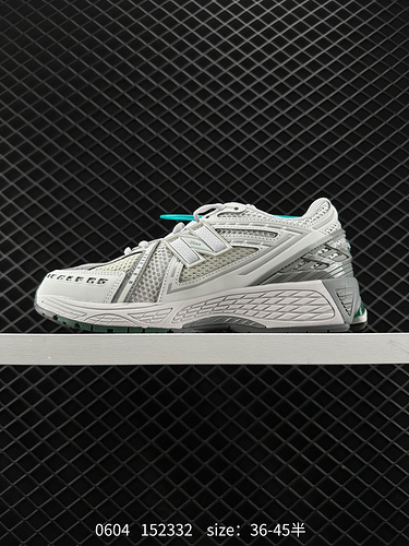 260 New Balance M2906R Retro Item In the past two years, if we talk about the most popular sneaker b