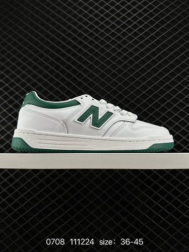 220 New Balance New Balance adopts Taiwanese produced silk gloss plush splicing Oxford mesh material