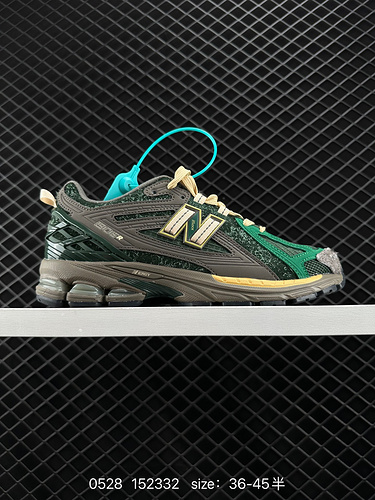 260 New Balance M2906R Retro Item In the past two years, if we talk about the most popular sneaker b