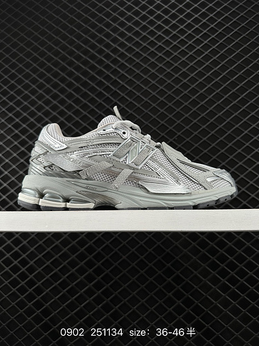 270 New Balance M2906 series retro sports shoes, single item treasure dad shoes, as one of NB's most