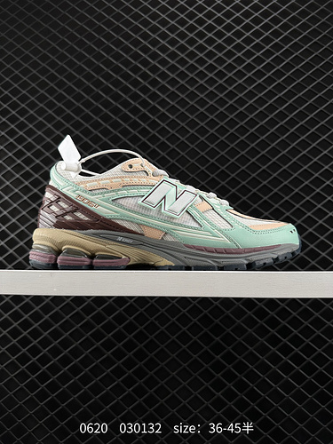 260 New Balance M2906R Retro Item In the past two years, if we talk about the most popular sneaker b