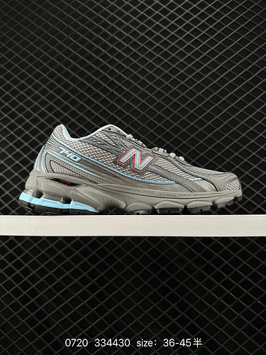 The 250 New Balance MR740 NB retro dad style running shoes from the New Balance series are made of l