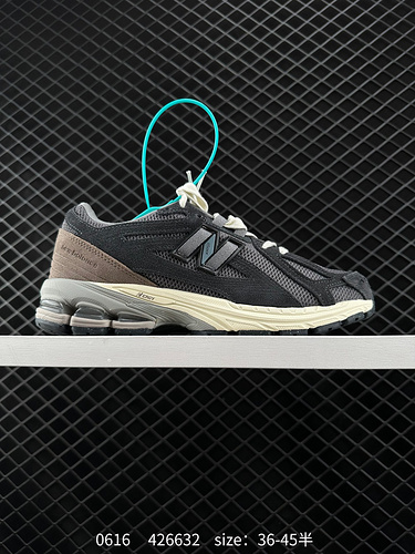 260 New Balance M2906R Retro Item In the past two years, if we talk about the most popular sneaker b