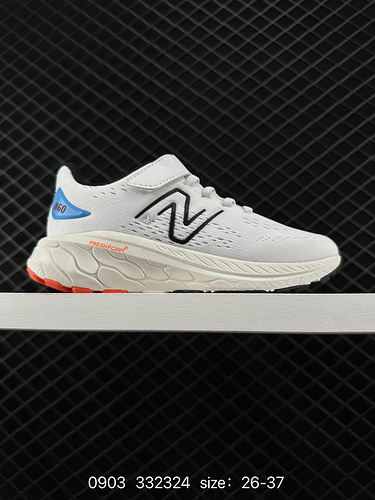 220 New Balance children's shoes are made of breathable mesh fabric with fiber leather upper and TBe