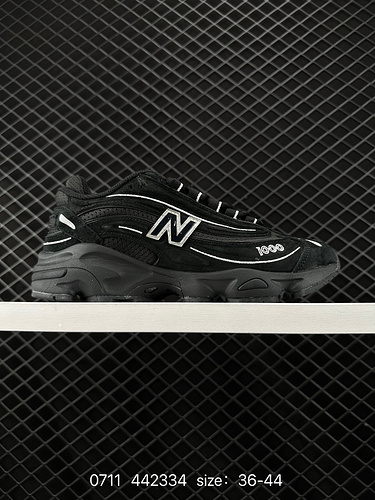 270 New Balance 2000 series returns to ALD x New Balance co branded thick soled height increasing ve
