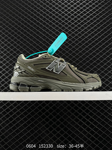 250 New Balance M2906R Retro Item In the past two years, if we talk about the most popular sneaker b