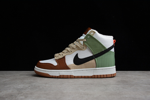 【300】[DN9909-100]-[SB DUNK HIGH LX TOASTY SUMMIT WHITE/BLACK/OIL GREEN/RATTAN]-[UNSIEX:36-46]