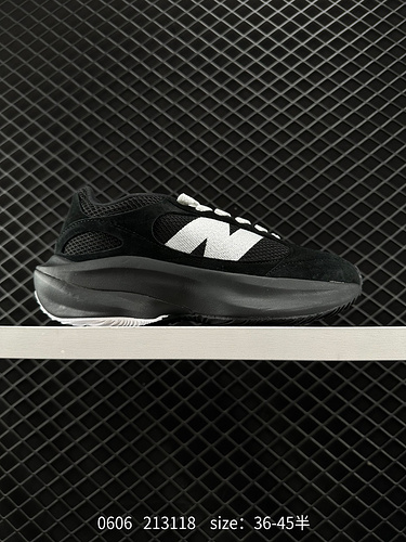90% special offer benefits for New Balance Warped Runner, UWRPDMOB Classics, TRADITIONNELS, wear-res