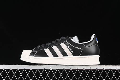 【230】[IF1780]-[SUPERSTAR CARBON/CLOUD WHITE/GREY TWO]-[WOMAN:35-39]-[MAN:40-45]