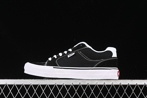 【240】[VN000CZWBZW]-[VANS SKATE CHUKKA BLACK/WHITE]-[WOMAN:35-39]-[MAN:40-45]