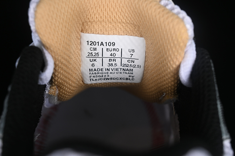 36-45 (12).jpg