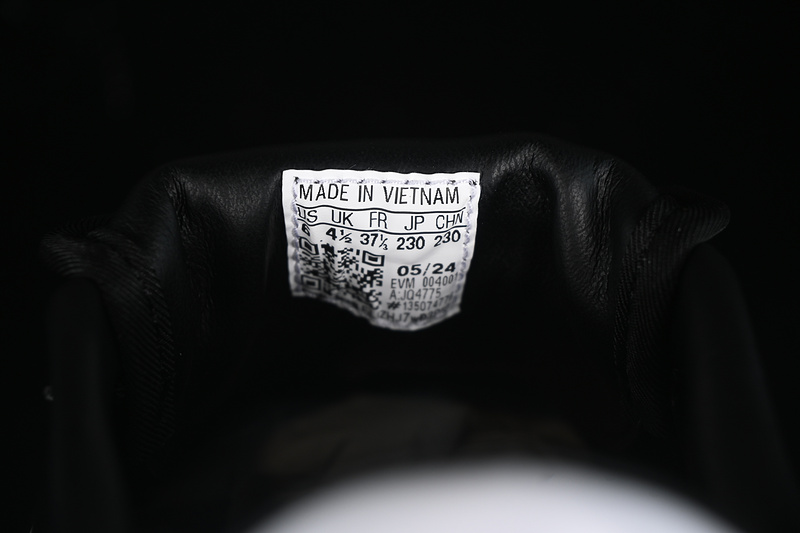 35-44 (11).jpg