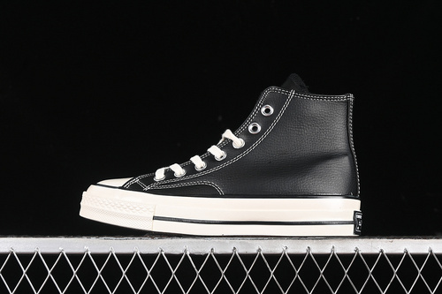 【220】[A13863C]-[CONVERSE CHUCK 70S BLACK/WHITE]-[WOMAN:35-39]-[MAN:40-44]