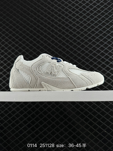 240 Maillard color scheme creates a new cross-border cooperation with Italian luxury brand MiuMiu x 