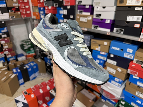 230 New Balance NB 2002R Low cut Running Shoes for Men and Women in Blue XYC Product Code JDNB2002RS
