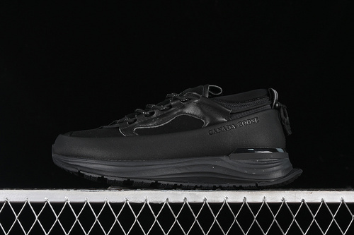 【530】[MONCLER TRAILGRIP GTX BLACK]-[MAN:40-46]