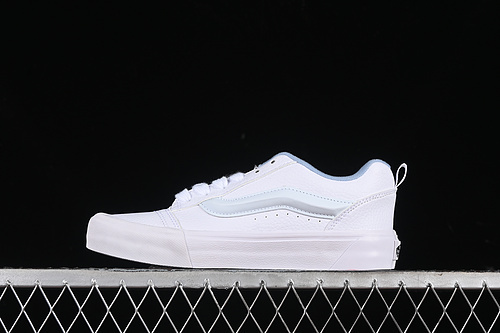 【220】[VN0009QCDSB]-[VANS CLASSICS KNU SKOOL WHITE/BLUE]-[WOMAN:35-39]-[MAN:40-45]