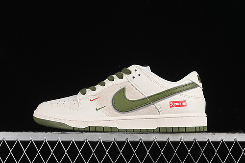 【360】[XX2025-689]-[SB DUNK LOW SUPREME GREEN/WHITE]-[WOMAN:36-39]-[MAN:40-45]