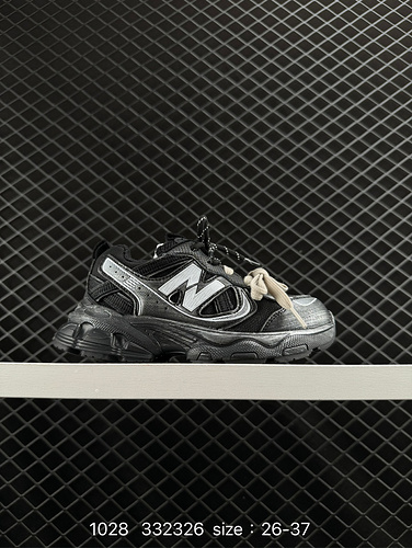 The 230 New Balance children's shoe version has been launched, which is a trendy item pursued by tre