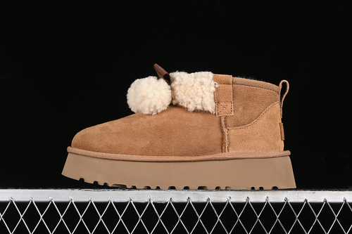 【339】[1116109]-[UGG CLASSIC MINI II MAROOM]-[WOMAN:35-40]