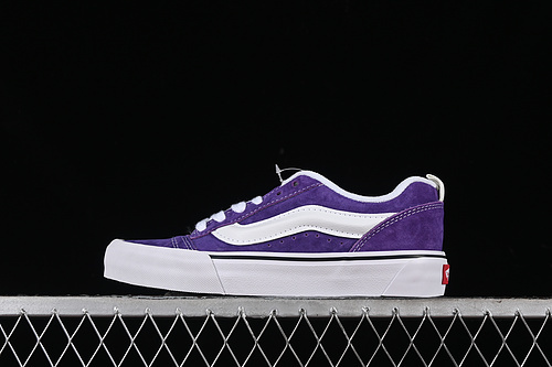 【230】[VN000CS0DRV]-[VANS CLASSICS KNU SKOOL WHITE/DARK PURPLE]-[WOMAN:35-39]-[MAN:40-44]
