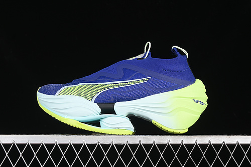【370】[310692-01]-[PUMA DEVIATE NITRO 3.0 BLUE/GREEN]-[WOMAN:35-39]-[MAN:40-45]